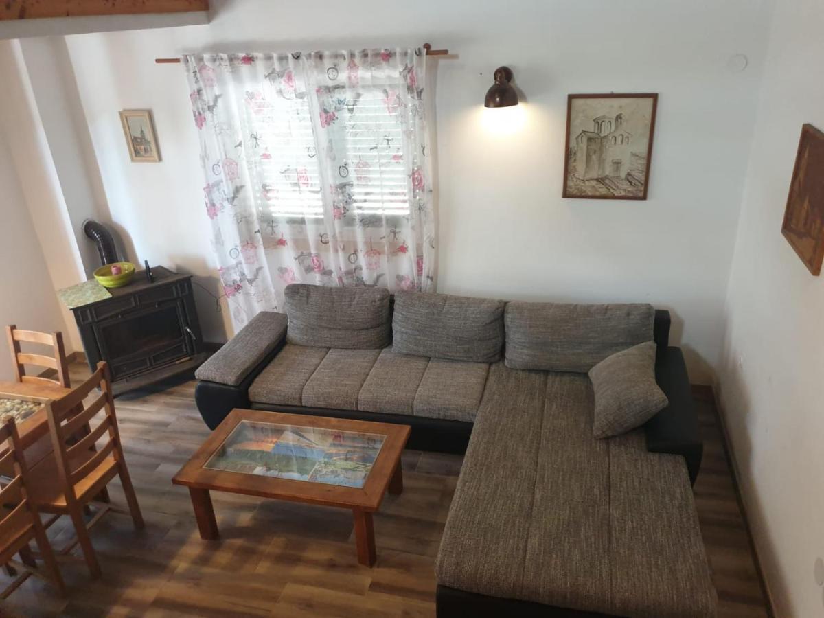Holiday Home Borna Nin Exterior photo