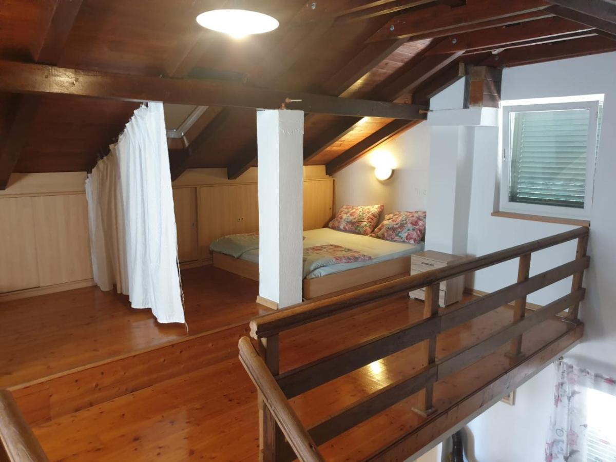 Holiday Home Borna Nin Exterior photo